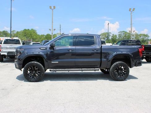 Used 2024 GMC Sierra 1500 Elevation AWD/4WD image 6