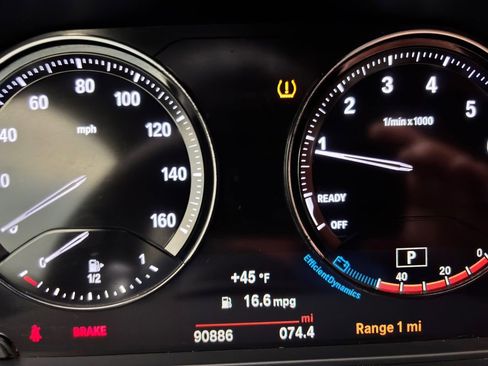 Used 2018 BMW X2 xDrive28i w/ M SportX Package image 23