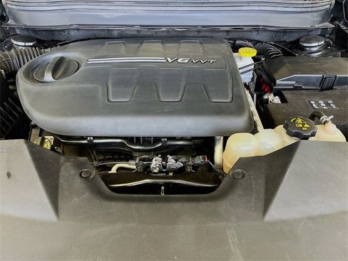 Used 2021 Jeep Cherokee Trailhawk w/ Sun, Sound & Nav Group image 36