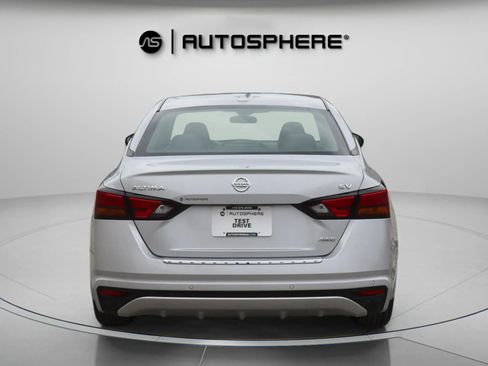 Used 2022 Nissan Altima 2.5 SV AWD/4WD image 8