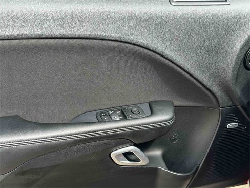 Used 2023 Dodge Challenger SXT w/ Blacktop Package image 16