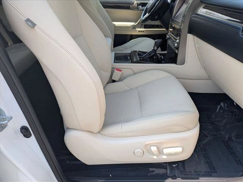 Used 2021 Lexus GX 460 Premium w/ Premium Plus Package AWD/4WD image 23