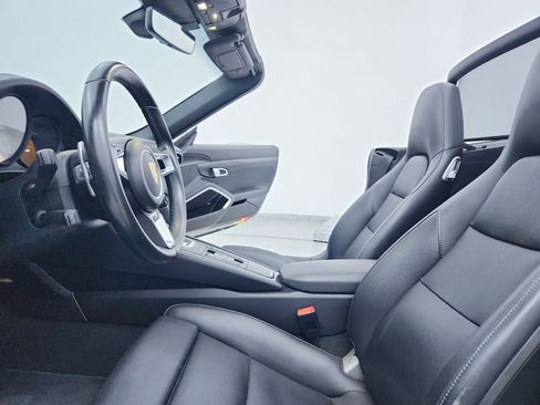 Used 2017 Porsche 911 Carrera 4S image 15