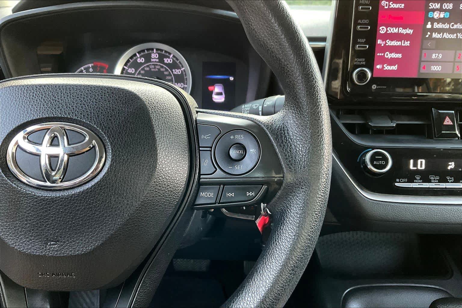 Used 2021 Toyota Corolla LE FWD image 24