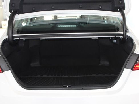 Used 2023 Toyota Camry SE FWD image 38