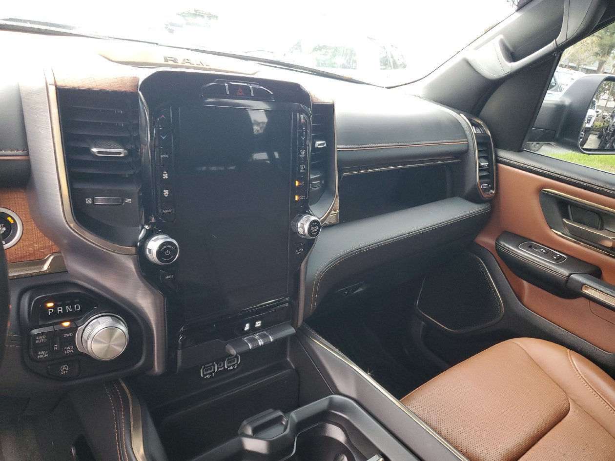 Used 2024 RAM 1500 Limited AWD/4WD image 27