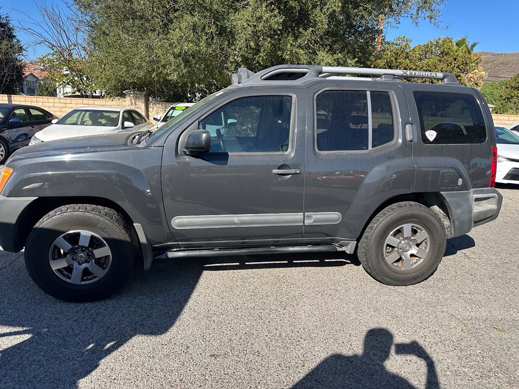Used 2011 Nissan Xterra PRO-4X AWD/4WD image 4