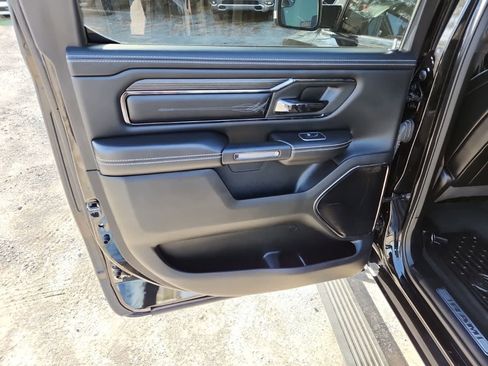 Certified 2022 RAM 1500 Limited image 28