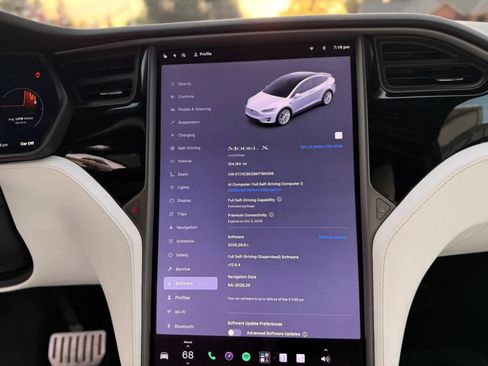 Used 2019 Tesla Model X Long Range AWD/4WD image 19