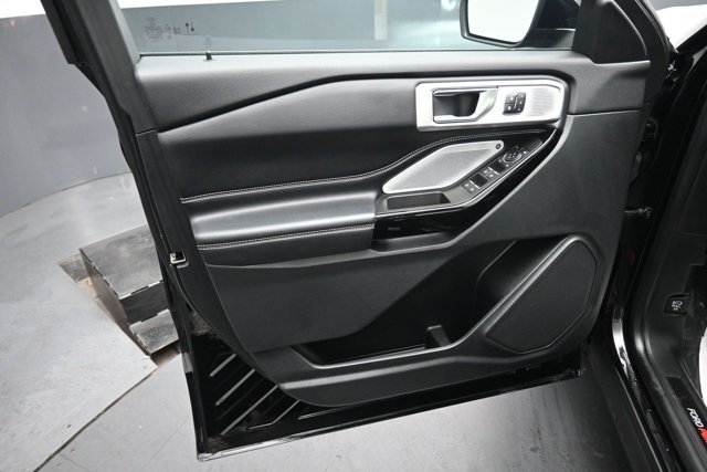 Used 2023 Ford Explorer ST w/ Equipment Group 401A AWD/4WD image 20