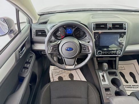 Used 2018 Subaru Outback 2.5i Premium image 21