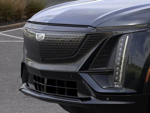 New 2026 Cadillac Lyriq Sport RWD image 13