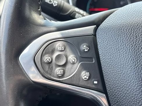 Used 2020 Chevrolet Traverse Premier w/ LPO, Blackout Package AWD/4WD image 30