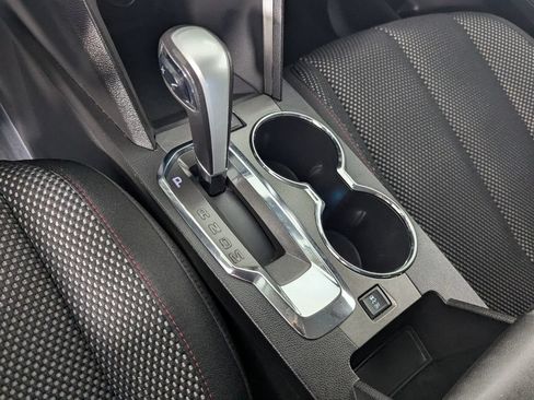 Used 2011 Chevrolet Equinox LT w/ Driver Convenience Package FWD image 18
