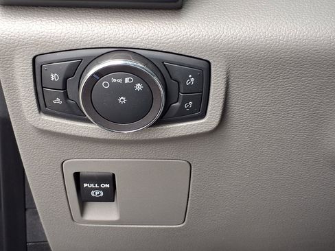 Used 2019 Ford F150 XL w/ Equipment Group 101A Mid image 18