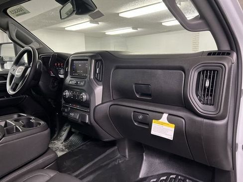 New 2026 GMC Sierra 2500 Pro w/ Convenience Package AWD/4WD image 27