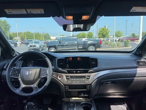 Used 2022 Honda Passport EX-L image 2