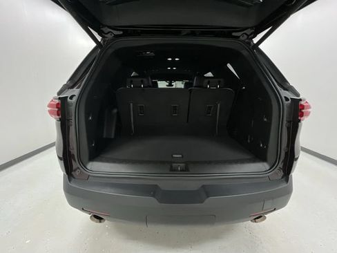 Certified 2023 Chevrolet Traverse LT w/ LT Premium Package AWD/4WD image 27