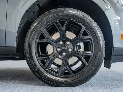 Certified 2026 Ford Maverick Lariat w/ Black Appearance Package image 23