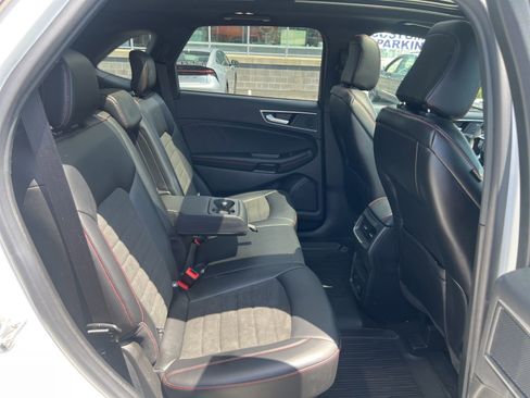 Used 2023 Ford Edge ST-Line AWD/4WD image 49