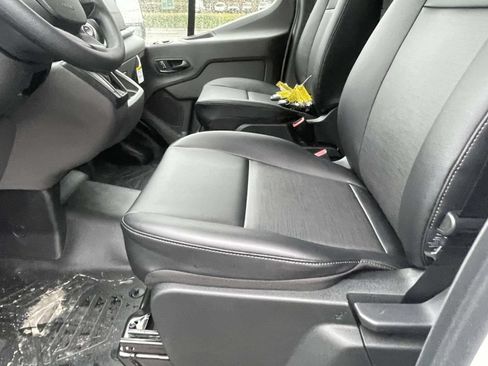 New 2026 Ford Transit 250 Low Roof RWD image 9