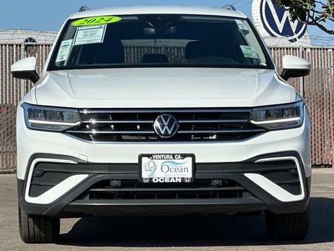 Used 2024 Volkswagen Tiguan SE AWD/4WD image 9