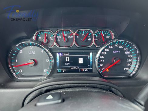 Used 2019 Chevrolet Suburban Premier AWD/4WD image 14