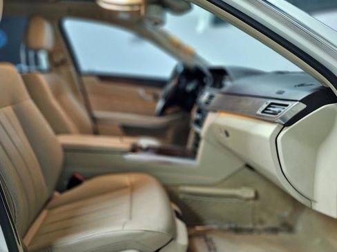 Used 2015 Mercedes-Benz E 400 Sedan image 37