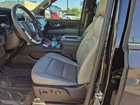 Used 2023 Chevrolet Tahoe Z71 image 12