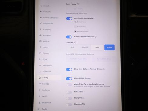 Used 2018 Tesla Model S 75D image 61