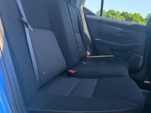 Used 2025 Nissan Sentra SV FWD image 16