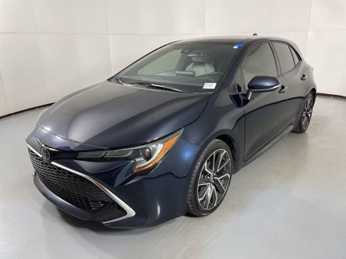 Used 2022 Toyota Corolla XSE image 4
