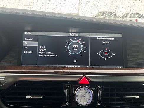 Used 2017 Genesis G90 5.0 Ultimate image 7