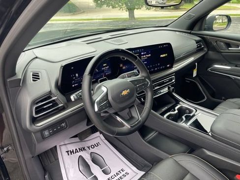 Used 2026 Chevrolet Traverse High Country w/ LPO, Floor Liner Package AWD/4WD image 14