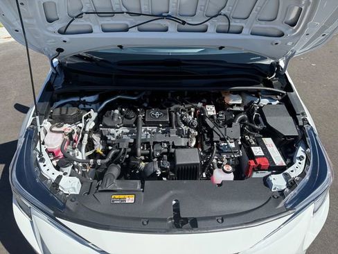 Used 2025 Toyota Corolla LE image 12
