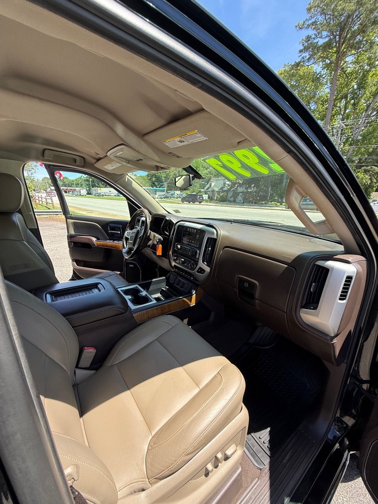 Used 2018 GMC Sierra 1500 SLT w/ SLT Premium Package AWD/4WD image 3