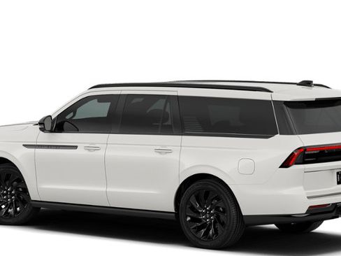 New 2026 Lincoln Navigator L Reserve w/ Jet Appearance Package AWD/4WD image 25