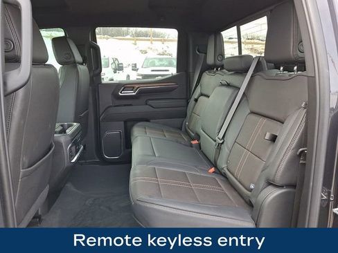 Used 2023 Chevrolet Silverado 1500 High Country w/ Technology Package image 14