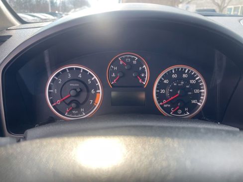 Used 2014 Nissan Titan SV w/ SV Value Truck Package image 24