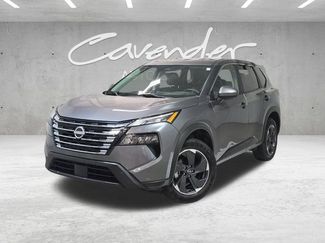 Used 2024 Nissan Rogue SV video 1