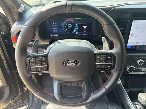 Used 2025 Ford F150 Raptor AWD/4WD image 18