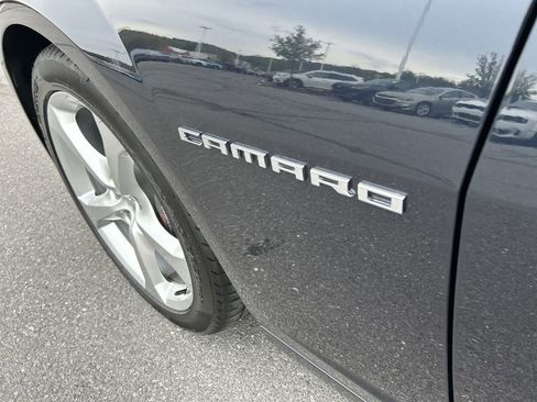 Used 2014 Chevrolet Camaro SS RWD image 11