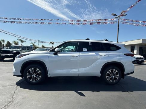 New 2026 Toyota Highlander XLE AWD/4WD image 6
