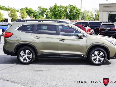 Used 2025 Subaru Ascent Premium AWD/4WD image 17