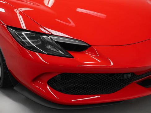Used 2025 Ferrari 296 GTS RWD image 4