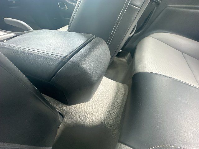Used 2010 Chevrolet Camaro LT RWD image 24