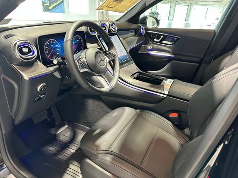 New 2026 Mercedes-Benz GLC 300 4MATIC image 7