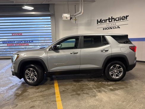 Used 2025 GMC Terrain Elevation image 8