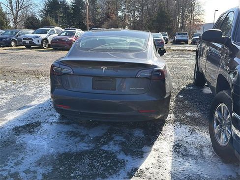 Used 2022 Tesla Model 3 Long Range image 3