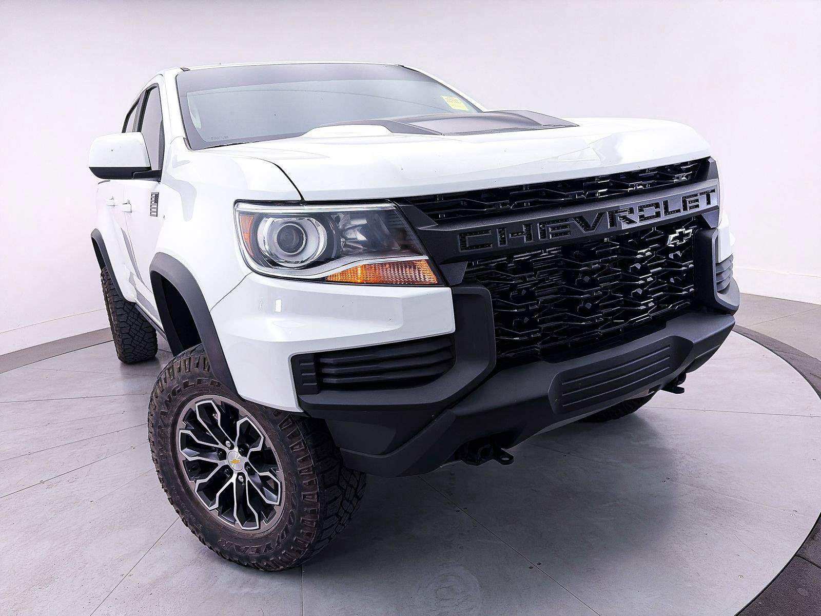 Used 2022 Chevrolet Colorado ZR2 AWD/4WD image 4